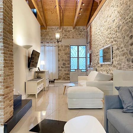 Blue Domino Luxury City Villa Πάτρα Εξωτερικό φωτογραφία