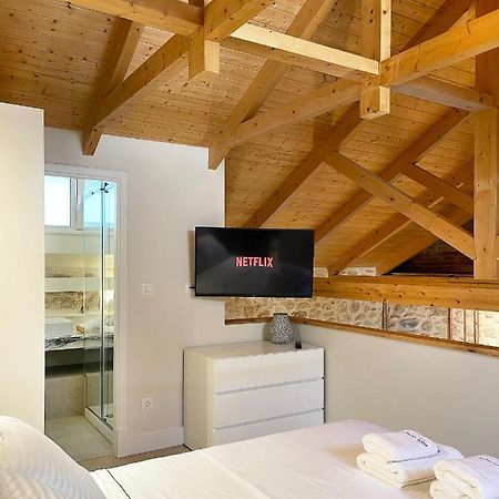 Blue Domino Luxury City Villa Πάτρα Εξωτερικό φωτογραφία