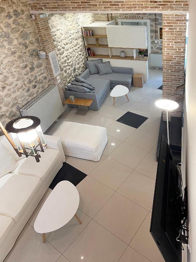 Blue Domino Luxury City Villa Πάτρα Εξωτερικό φωτογραφία
