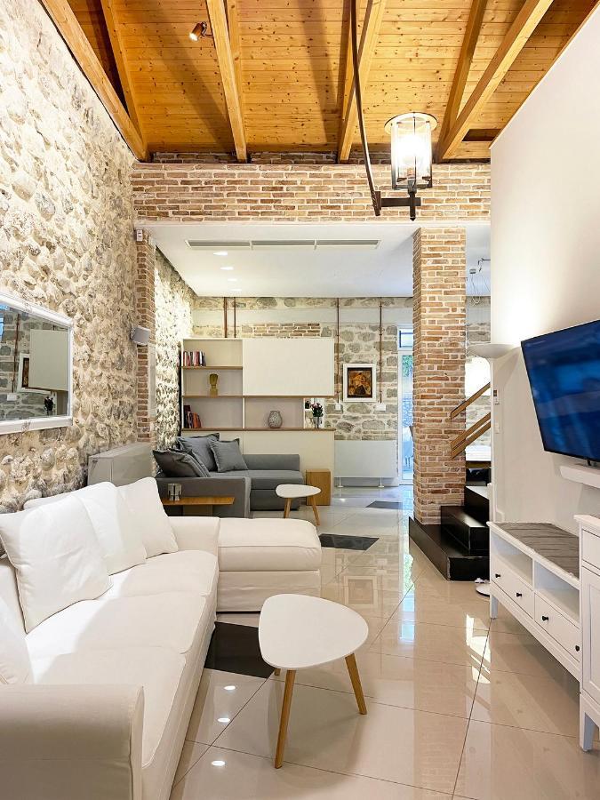 Blue Domino Luxury City Villa Πάτρα Εξωτερικό φωτογραφία