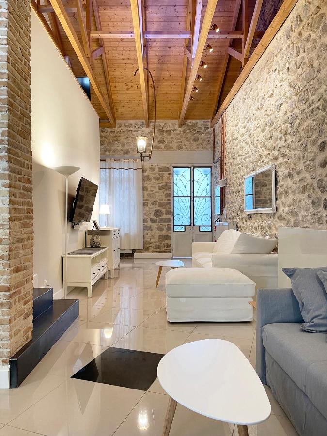 Blue Domino Luxury City Villa Πάτρα Εξωτερικό φωτογραφία